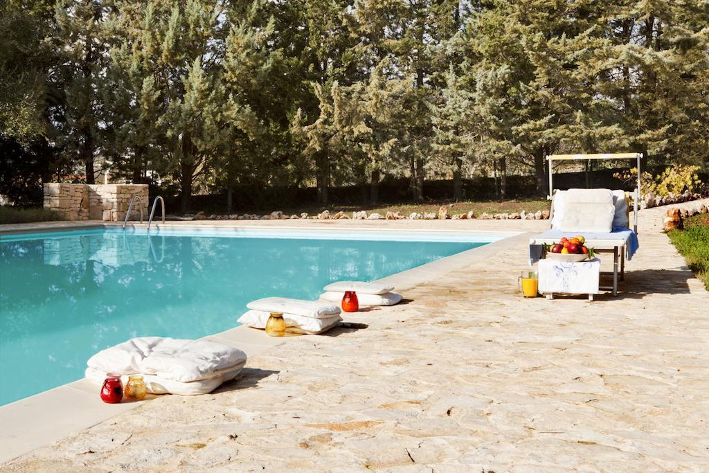 Trulli Del Carmine Bed & Breakfast Martina Franca Exterior photo